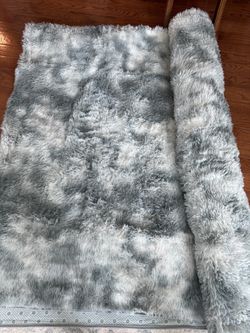 NEW throw rug