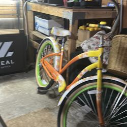 Electra daisy beach cruiser