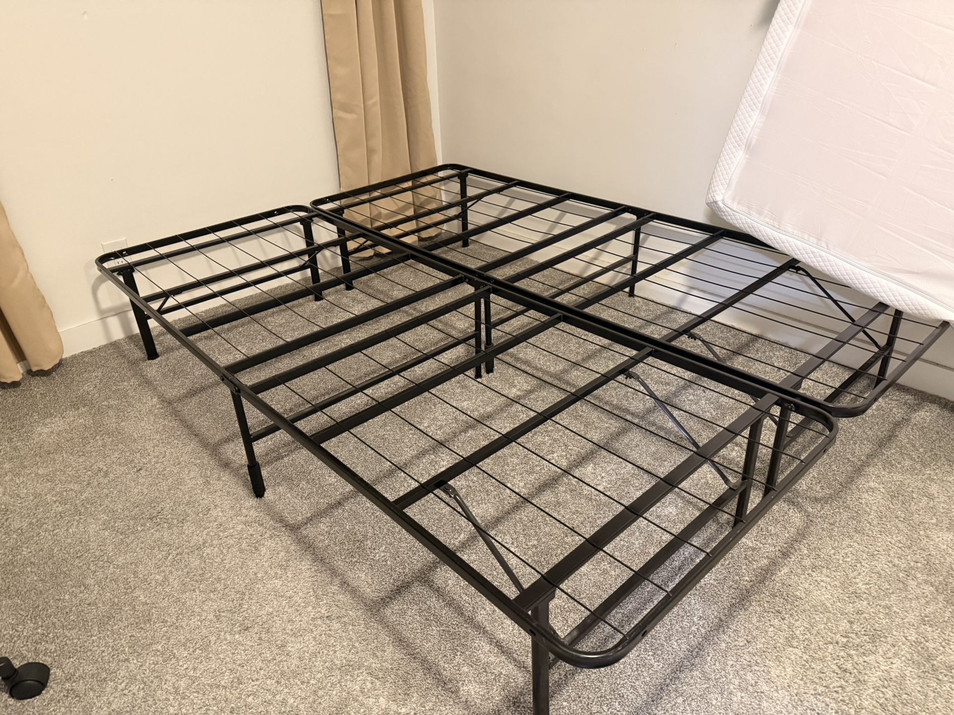 Metal Bed Frame (Full)