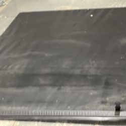  Tonneau Cover 
