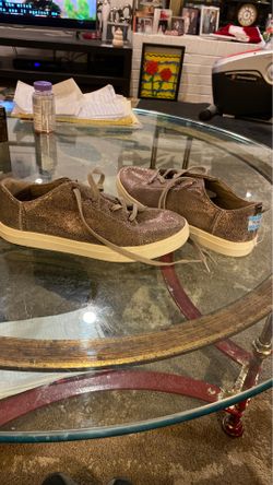 LADIES NEW COPPER TOM’S FLAT TIE SHOES