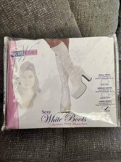 Women’s White Platform Boots Size 9-10