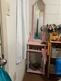 24 “ tv , entry way vanity, entry console, shelf