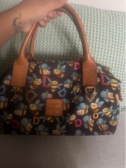Dooney & bourke