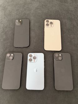 iPhone 15 (3), iPhone 15 Pro and iPhone 15 Pro Max for sale