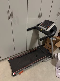 Treadmill / walking pad