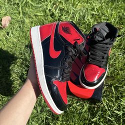 Jordan 1 Patent Breds Size 6Y/7.5 Women