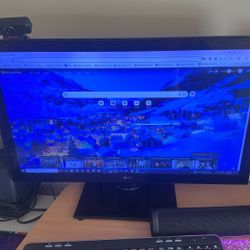 27” Upstar Monitor