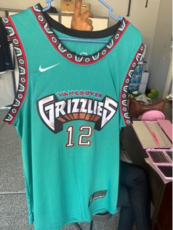 Basketball shirt