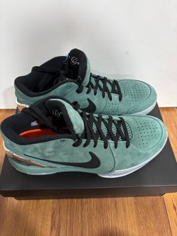 Nike Kobe IV Protro Girl Dad Size 10.5  Kobe Bryant 4