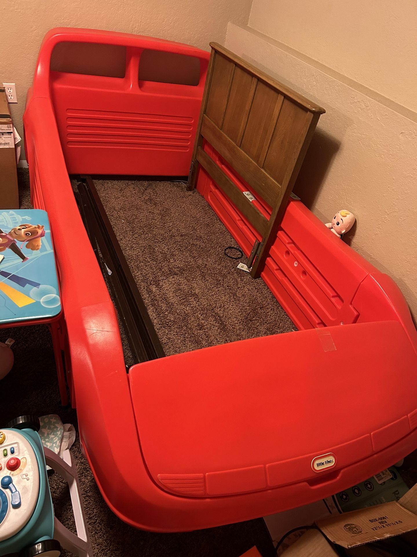 Twin Car Bed 