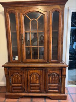 Kitchen dining hutch