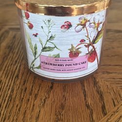Bath & Body Works 3 Wick Candle 