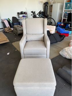 Rocking chair and ottoman
