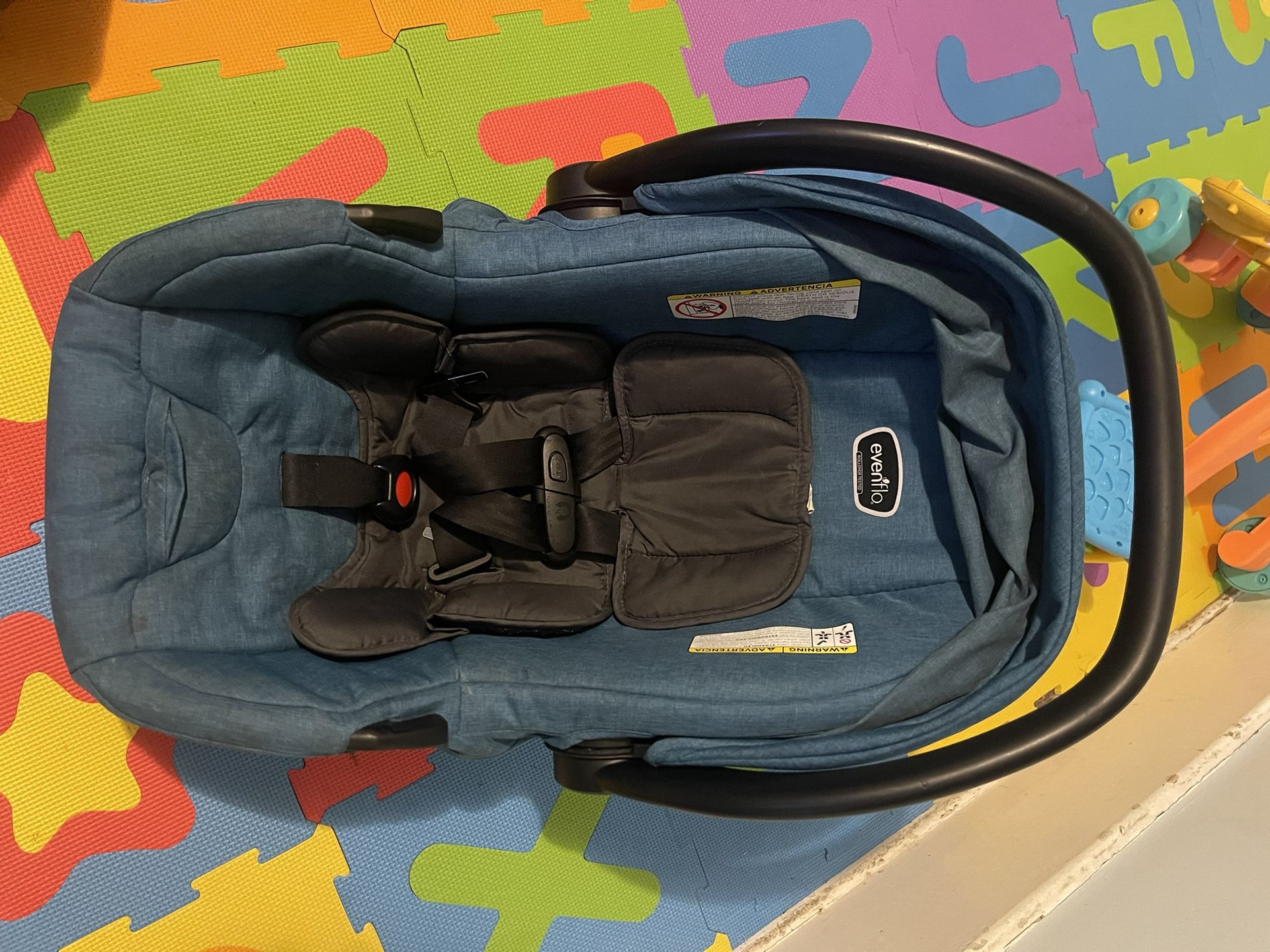 evenflo car seat gently used 