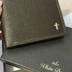 Wallet Brand New In Box Spiritual Leather Only 15$