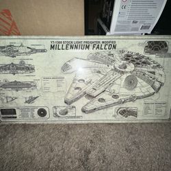 Alumina Falcon Decor Piece 