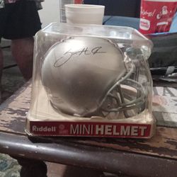 Santinio Holmes Ohio State Autographed Mini Helmet