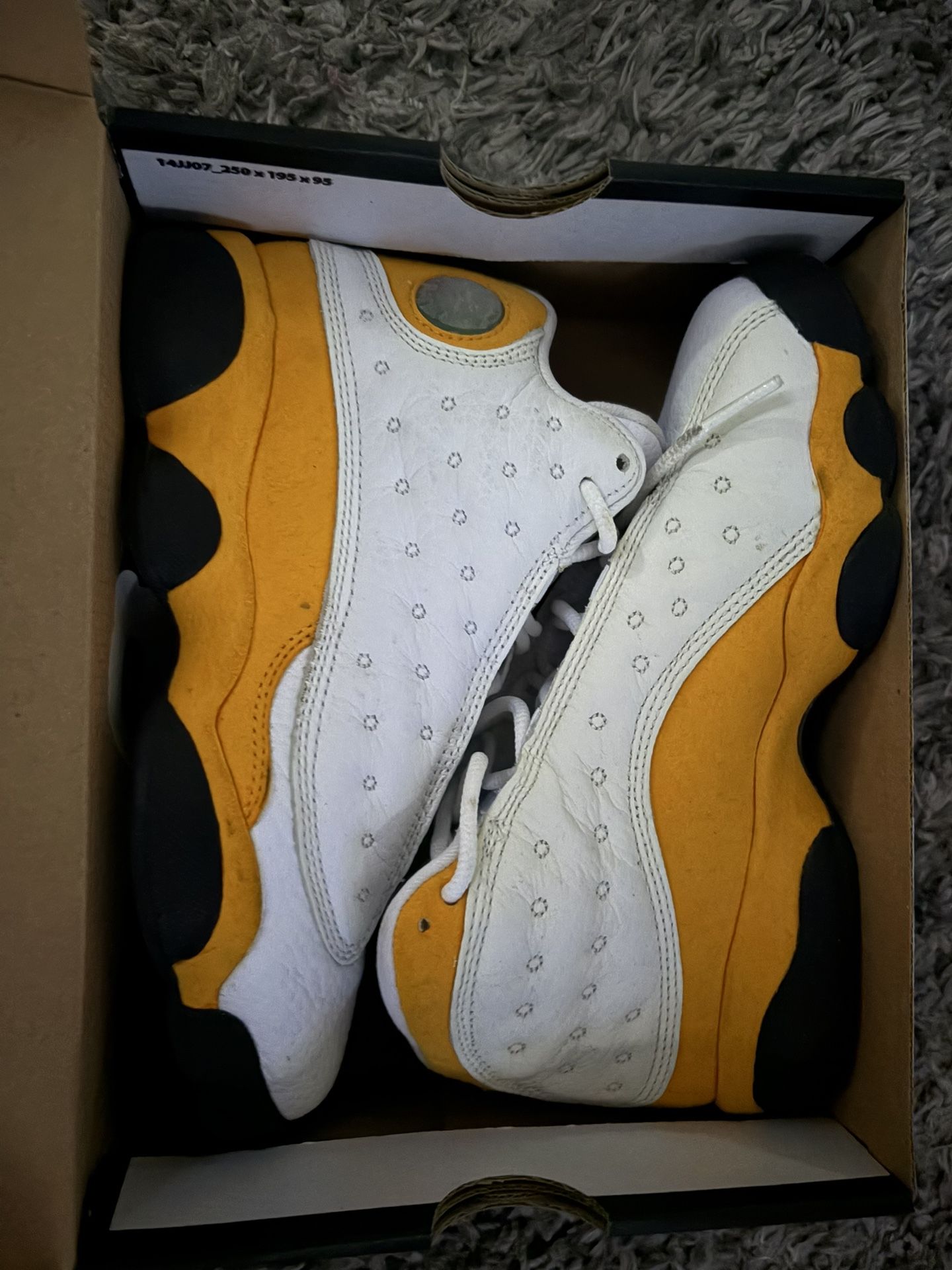 Like New Jordans Size 3