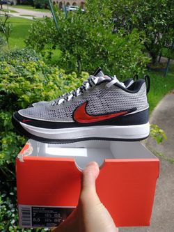 New Nike Book 2 SP men size 7