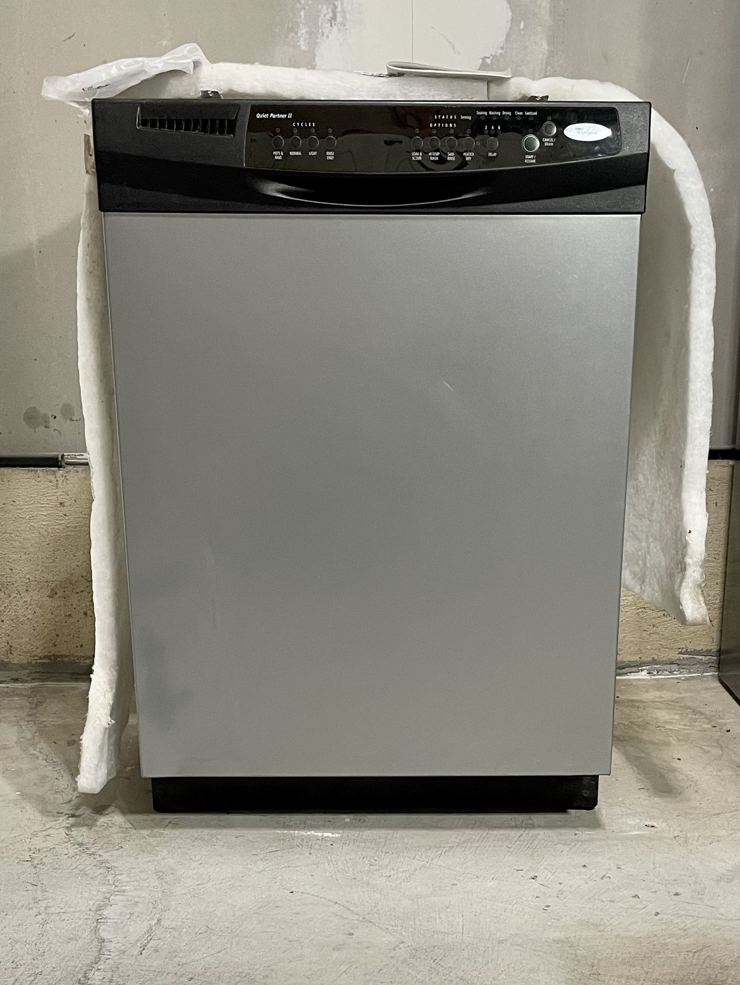 Whirlpool Dishwasher