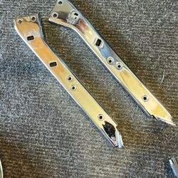 Sandbag rail support bracket