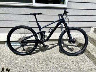 2024 Trek Top Fuel 5 Full Suspension Mountain Bike