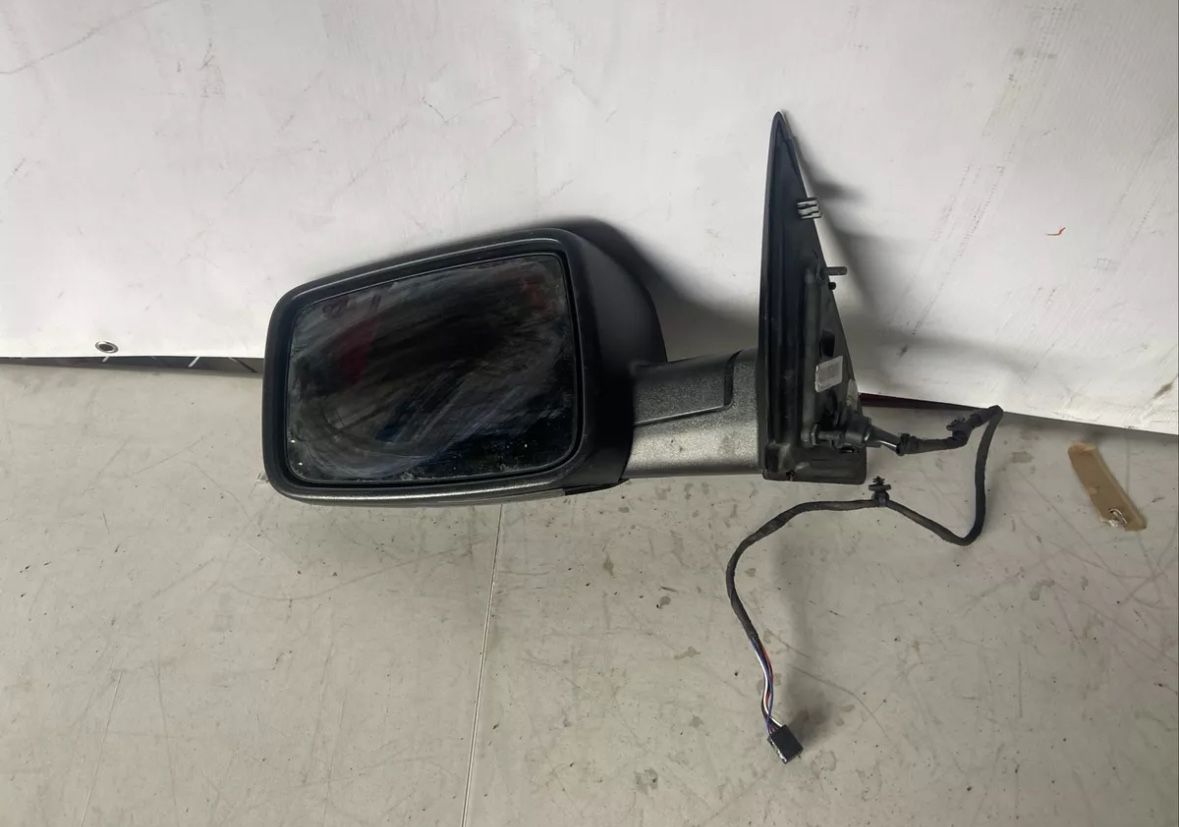 2013 - 2018  DODGE RAM 1500 LEFT SIDE  MIRROR OEM #492