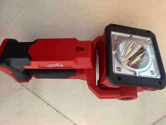 Milwaukee M18 Cordless LED Work Light