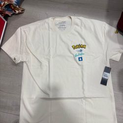 Pokémon Men Shirt New Size M 