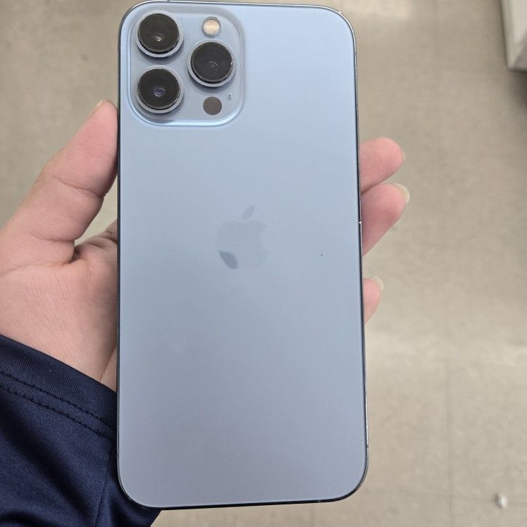 13 Pro Max 128gb UNLOCKED 