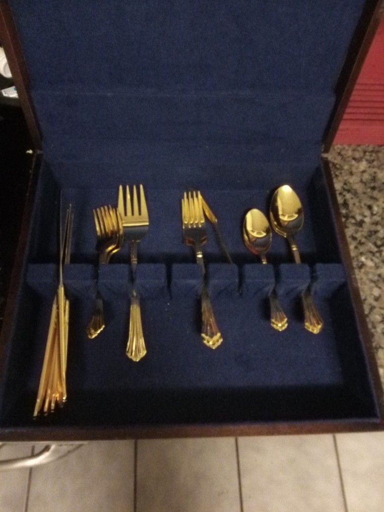 20K Gold Plated Silverware Set