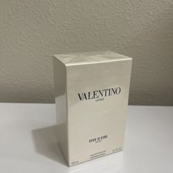 Valentino Perfume 