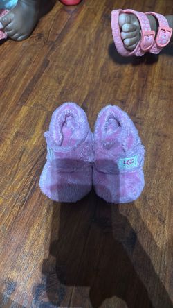 Baby Ugg size 0/1