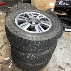 20 INCH TOYOTA TUNDRA WHEELS AND TIRES USED