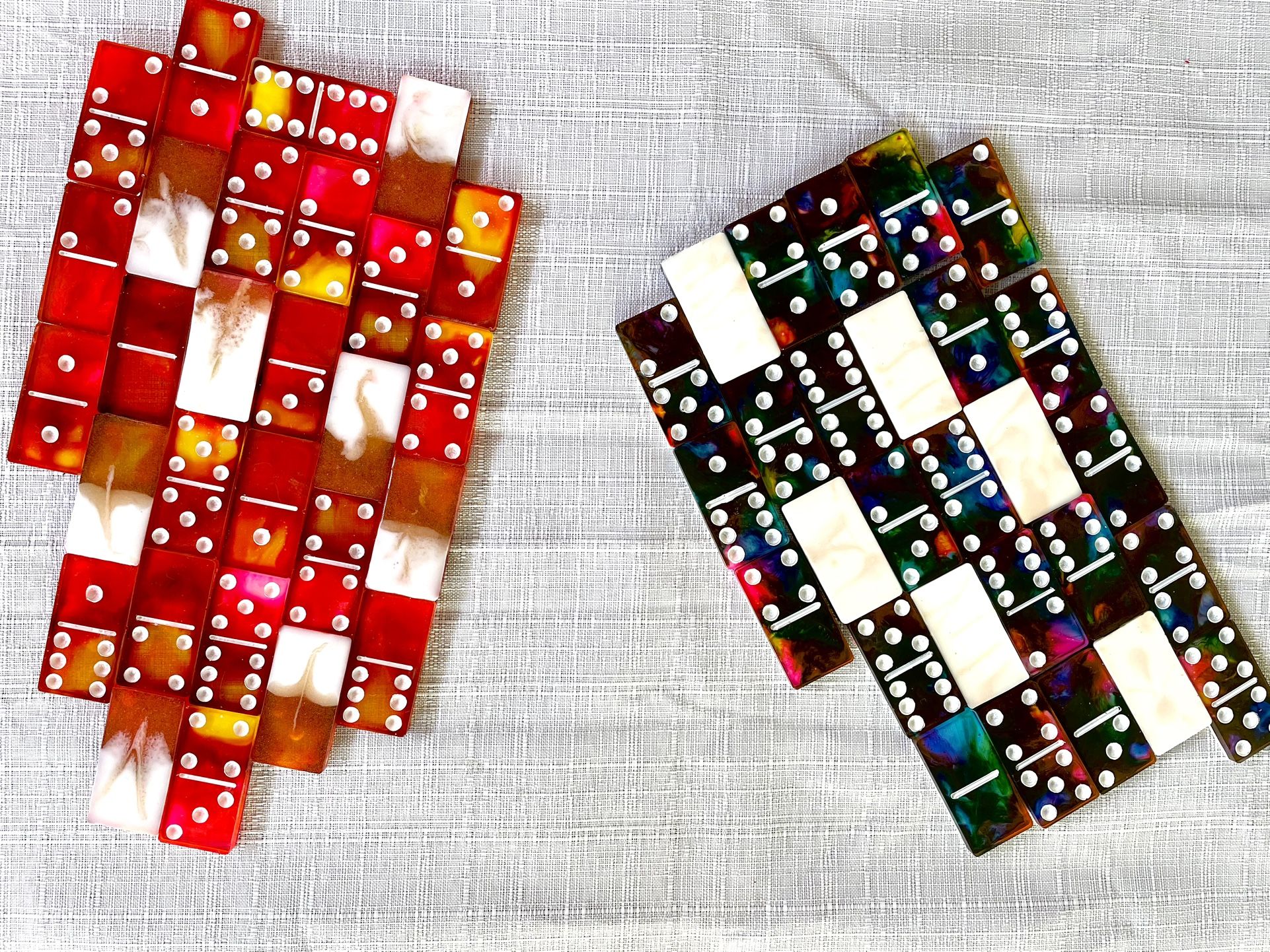 Dominoes !