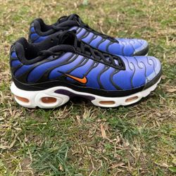 The Nike Air Max Plus OG Voltage Purple released in December of 2018 