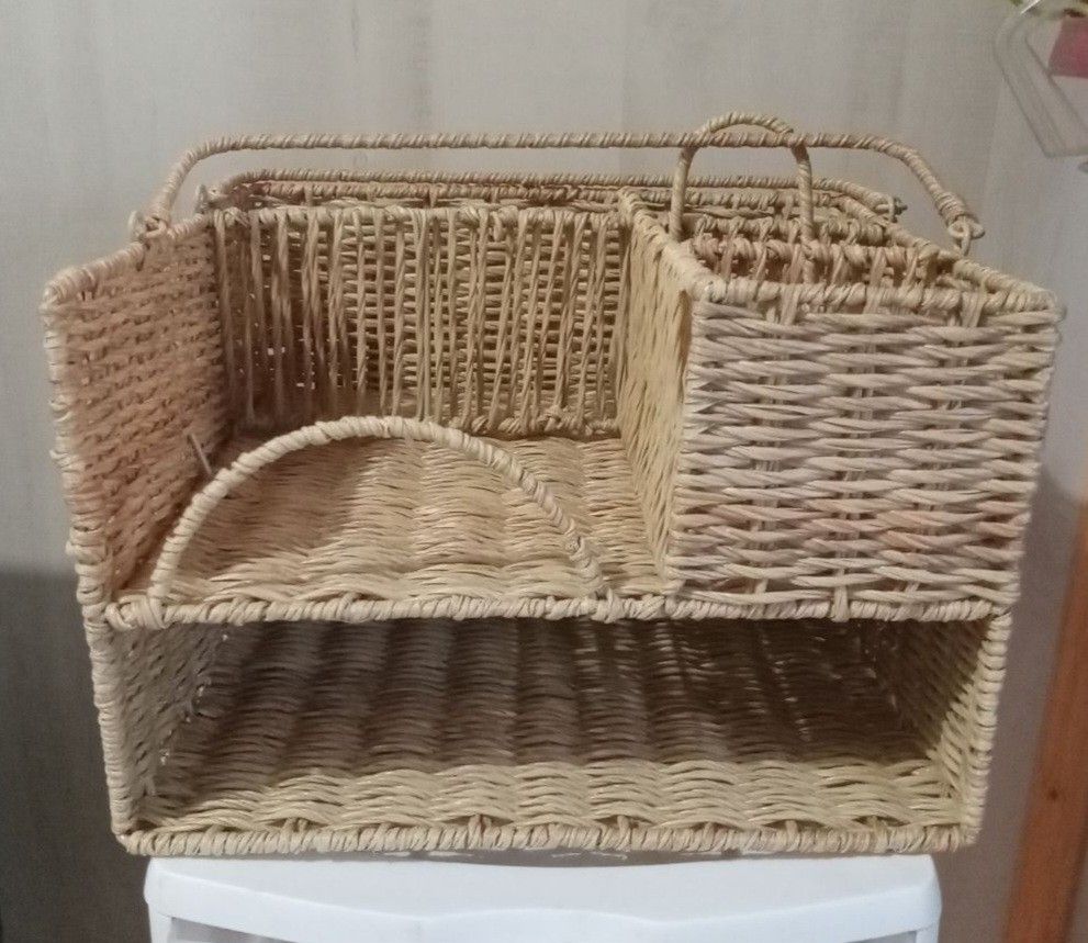Wicker Condiment Caddy