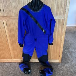 Dry suit 