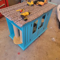 Upcycle Dog /Cat House/litter Box