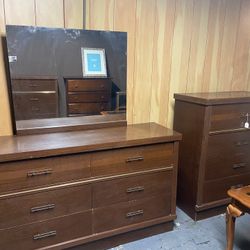 3 Piece Dresser Set 