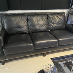 Couch And Coffee Table 