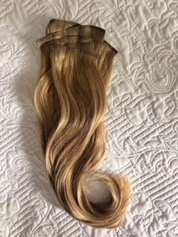 BELLAMI Silk Seam™️ clip-in extensions