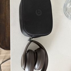 Beats by Dre Headphones 