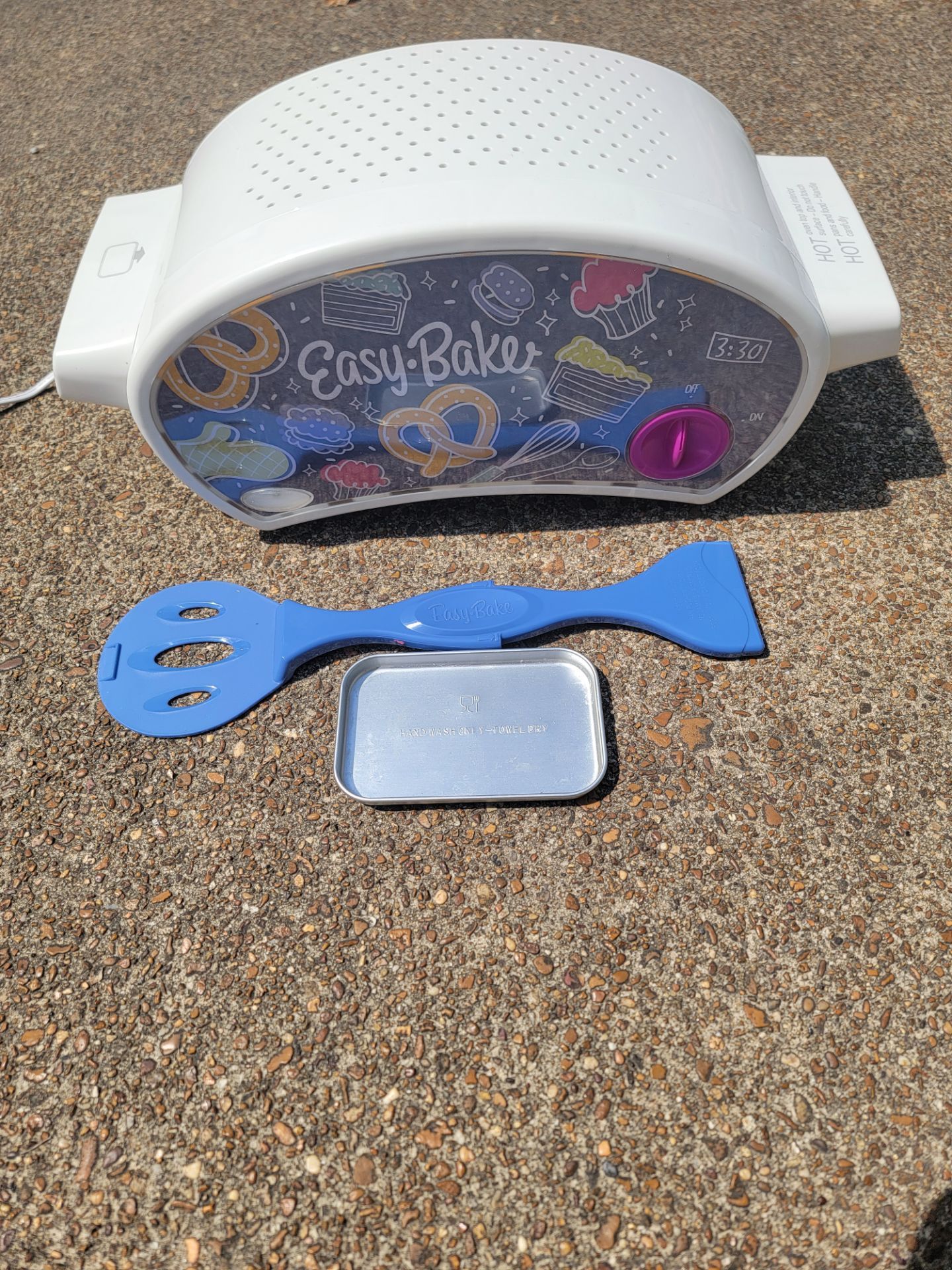 Easy bake oven
