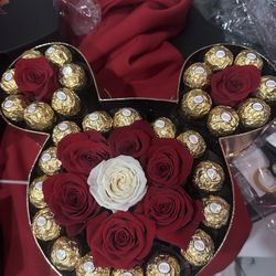 Mickey Mouse Flower Chocolate Box