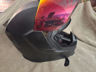 Motorcycle helmet Xl with Bluetooth