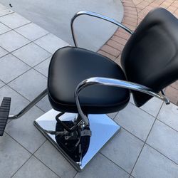 Hair Stylist Chair 