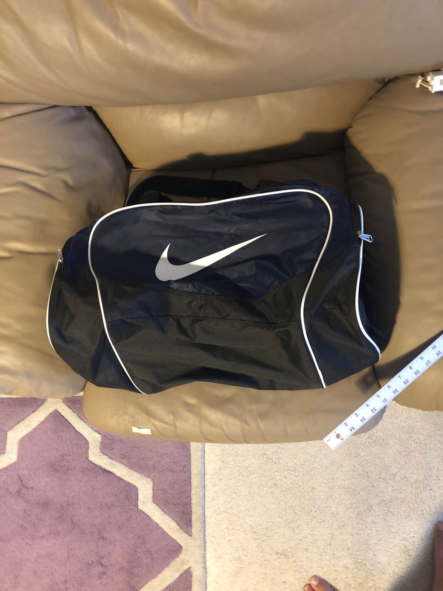 Nike gym duffle bag navy