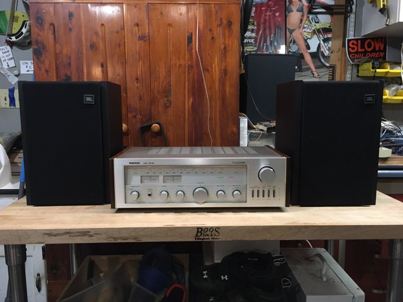 VINTAGE NIKKO NR-819 STEREO RECEIVER & JBL SPEAKERS